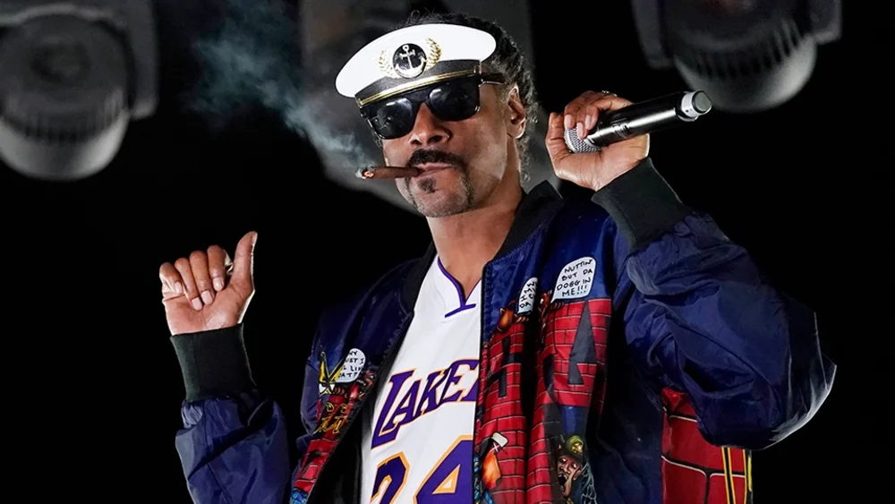 How Much Is Snoop Dogg Net Worth